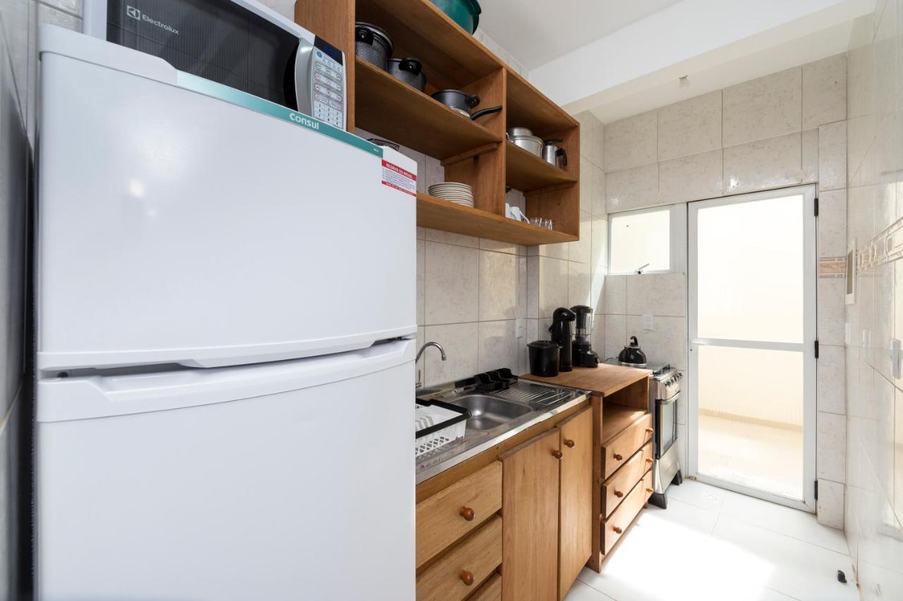 Residencial Melfi III - Apartamento Terreo Бомбиньяс Экстерьер фото